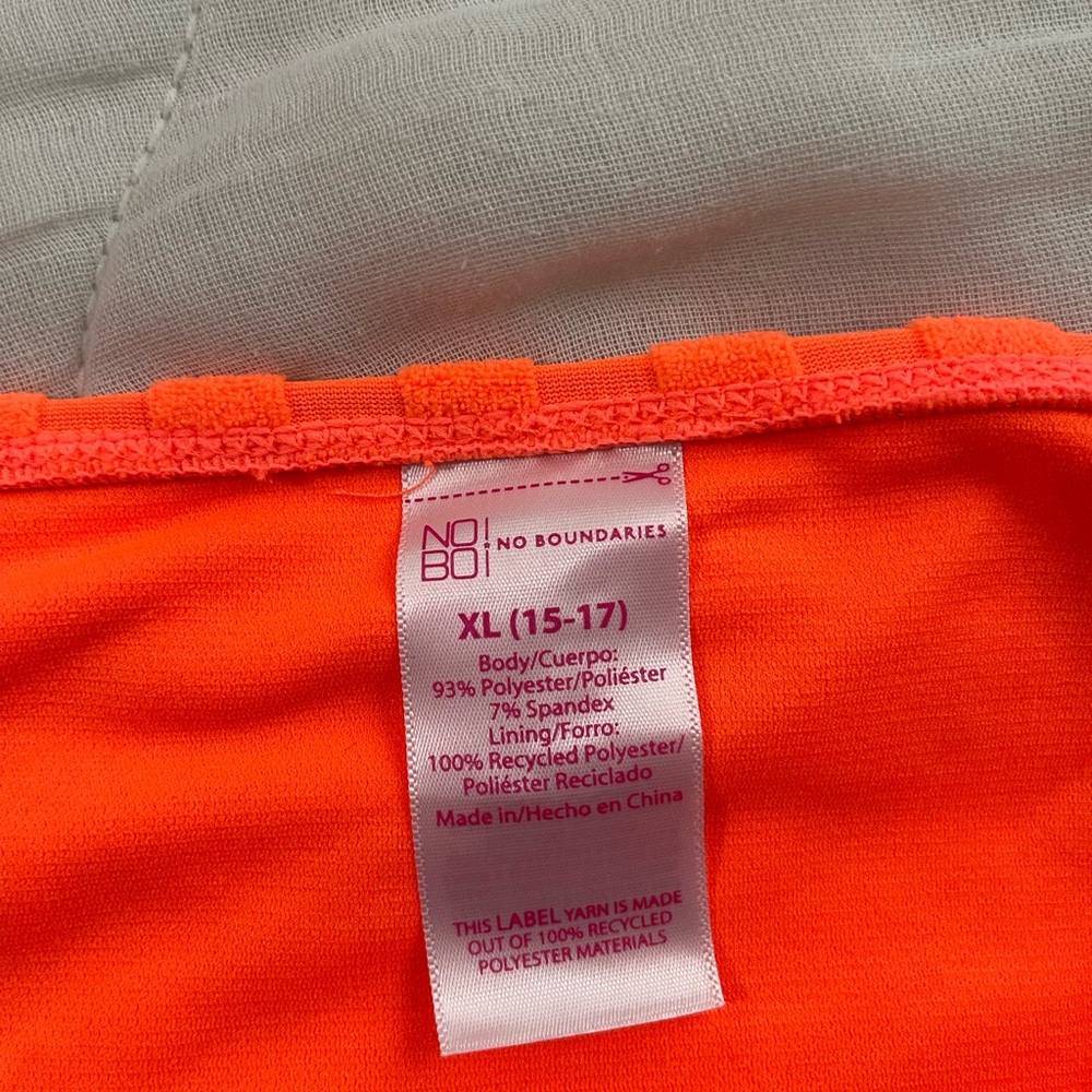 Bikini Top. Size XL And bikini bottoms Size 15/17 NWT! - Picture 8 of 10